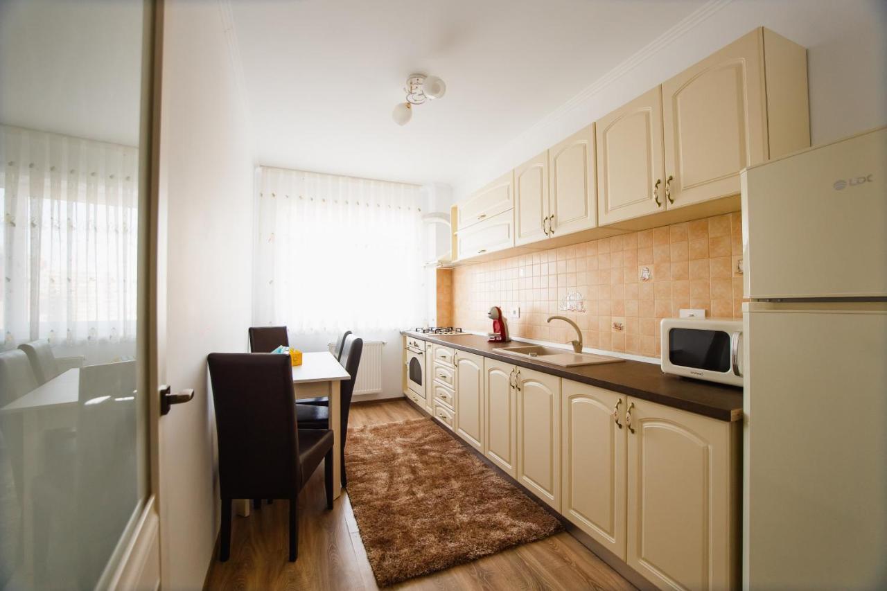 Bright & Elegant Central Apartment オラデア エクステリア 写真